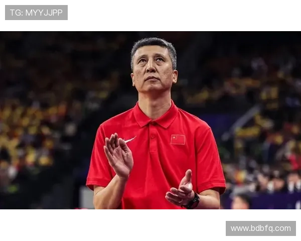 中国男篮奋力拼搏无奈惜败 以全力备战奥运预选赛为目标 中国男篮奋力拼搏无奈惜败 以全力备战奥运预选赛为目标