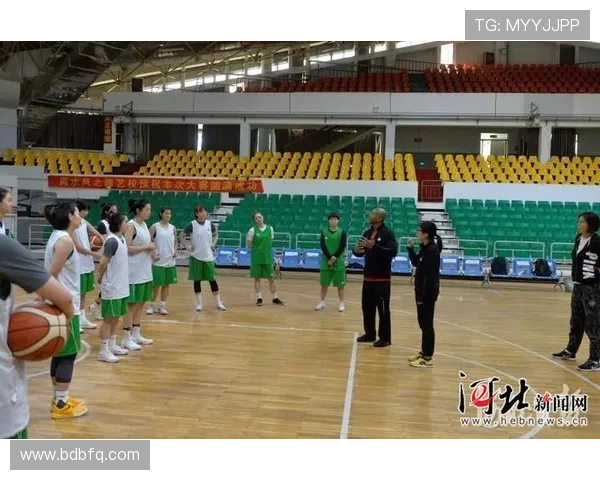 中国篮球超级联赛新赛季揭幕在即 球迷热议球队阵容与新赛制改革 中国篮球超级联赛新赛季揭幕在即 球迷热议球队阵容与新赛制改革