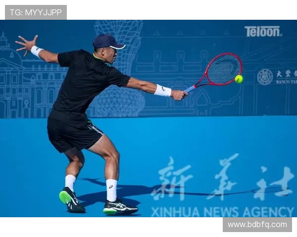 中国网球新星李明俊成功晋级澳网四强 创历史最佳成绩 中国网球新星李明俊成功晋级澳网四强 创历史最佳成绩