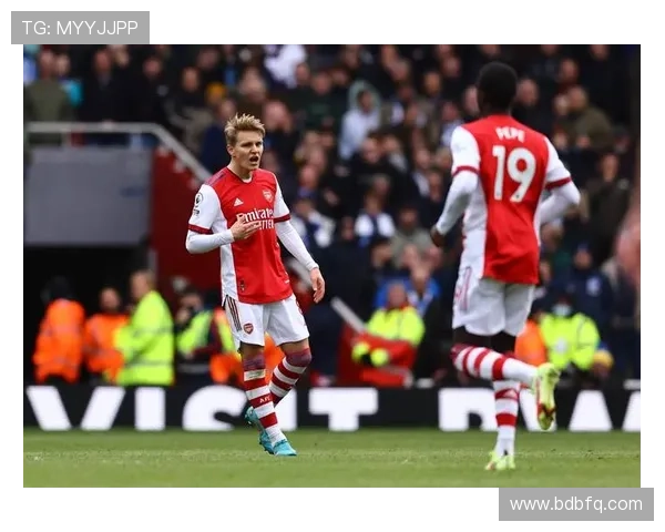 布莱顿足球俱乐部崛起之路:从英格兰海滨小城到英超强队的转型之旅 布莱顿足球俱乐部崛起之路:从英格兰海滨小城到英超强队的转型之旅