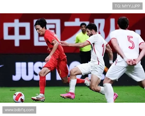 国足迎战亚洲劲旅鏖战九十分钟顽强逼平展现全新战斗精神 国足迎战亚洲劲旅鏖战九十分钟顽强逼平展现全新战斗精神