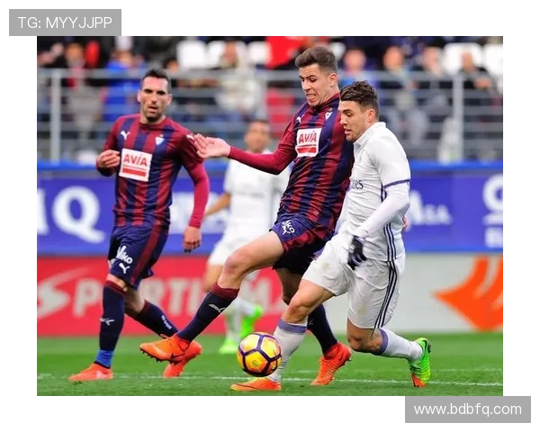 斯旺西俱乐部的崛起与挑战:英格兰足球中的黑马之路 斯旺西俱乐部的崛起与挑战:英格兰足球中的黑马之路