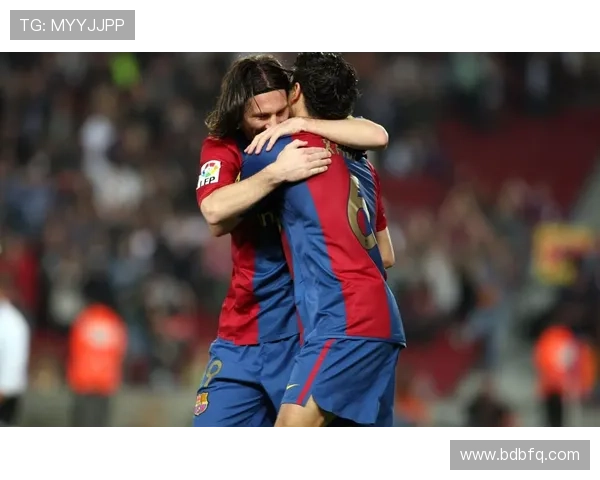 梅西重返巴萨传闻再起,球迷期待梅西与哈维重聚共铸辉煌 梅西重返巴萨传闻再起,球迷期待梅西与哈维重聚共铸辉煌