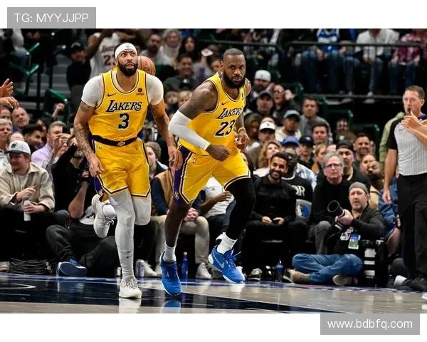 湖人队新赛季阵容大调整 詹姆斯与浓眉组建全新核心 湖人队新赛季阵容大调整 詹姆斯与浓眉组建全新核心