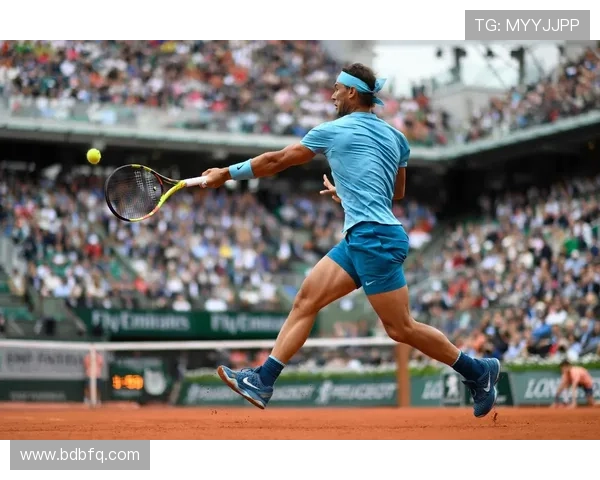 网球巨星纳达尔宣布退役决定 全球球迷感慨万千 结束辉煌职业生涯