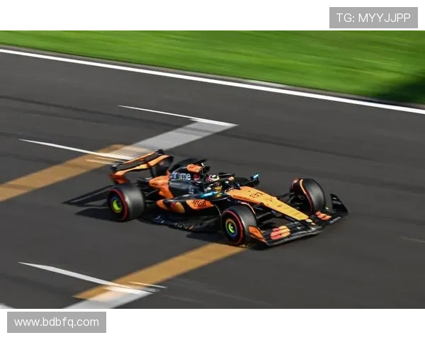 F1赛季最新动态：引擎升级与车队调整引发赛道变革