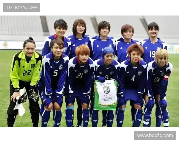 《世界杯预选赛激战正酣 中国队客场挑战强敌冲击名额》 《世界杯预选赛激战正酣 中国队客场挑战强敌冲击名额》