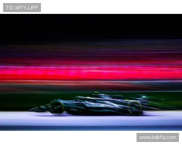 F1新赛季风云再起 车队博弈升级 车手竞争白热化 积分榜悬念丛生 F1新赛季风云再起 车队博弈升级 车手竞争白热化 积分榜悬念丛生