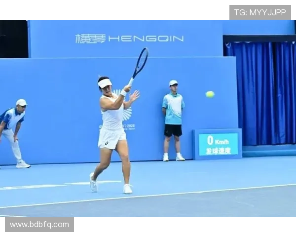 网球赛季精彩纷呈 新星崛起与老将争锋激烈竞争